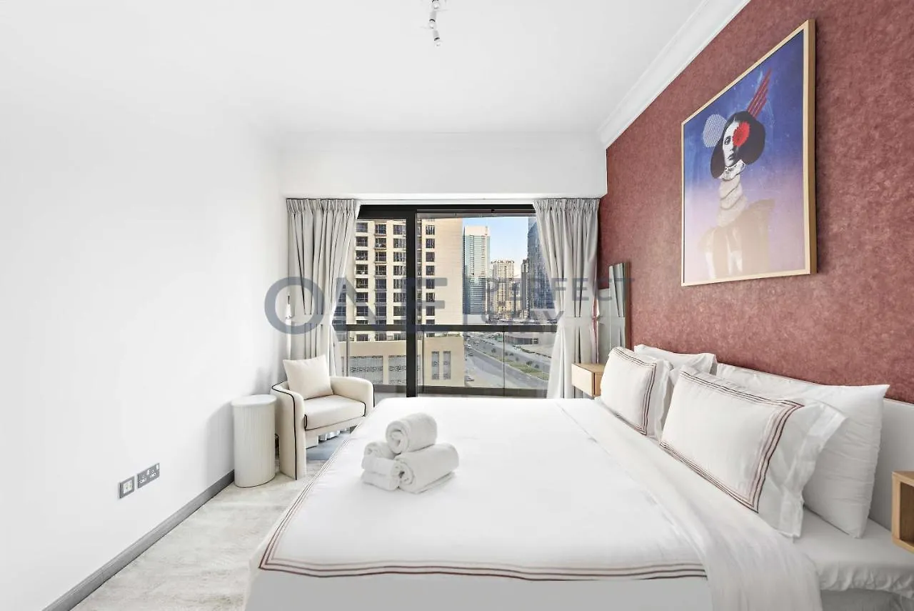 Luxurious 1-Bedroom Apartment With Spectacular Views Dubai 0*,  United Arab Emirates